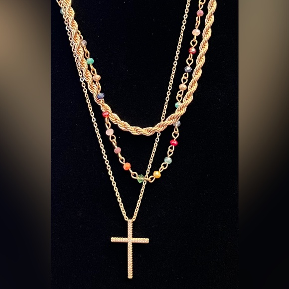 SALE‼️Triple chain- Rope chain, colorful beads and studded cross - Picture 3 of 3